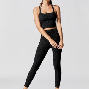 2021 Nuevo traje de dos piezas de yoga con estampado de leopardo a rayas con estampado de leopardo deportivo para mujer 